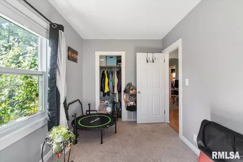 2020 4th St, Moline, IL 61265 photo 20