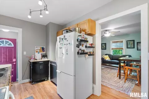 2020 4th St, Moline, IL 61265 photo 18