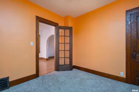 1111 14th Ave, Moline, IL 61265 photo 20