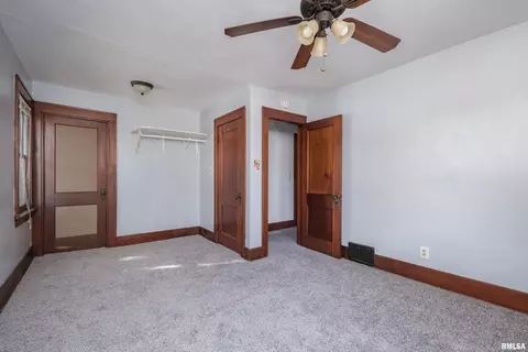 1111 14th Ave, Moline, IL 61265 photo 22