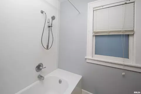 1111 14th Ave, Moline, IL 61265 photo 26