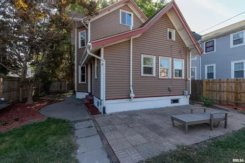 1111 14th Ave, Moline, IL 61265 photo 6