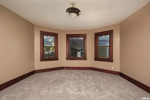 1111 14th Ave, Moline, IL 61265 photo 23