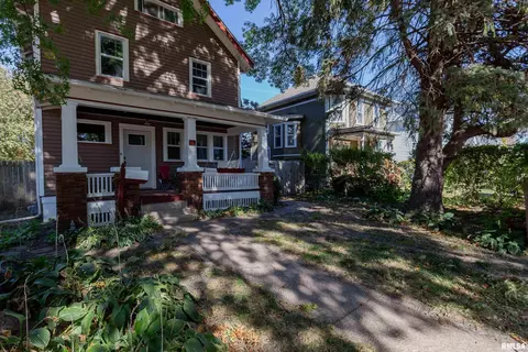 1111 14th Ave, Moline, IL 61265 photo 2