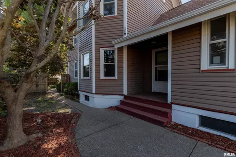 1111 14th Ave, Moline, IL 61265 photo 4