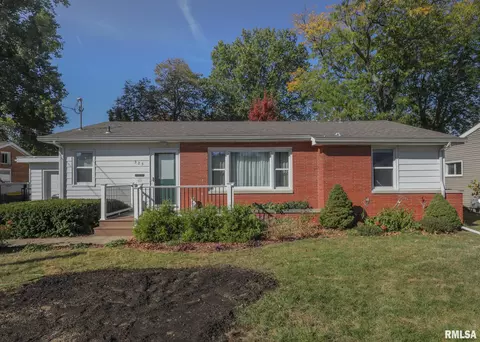 525 N Florence St, Geneseo, IL 61254
