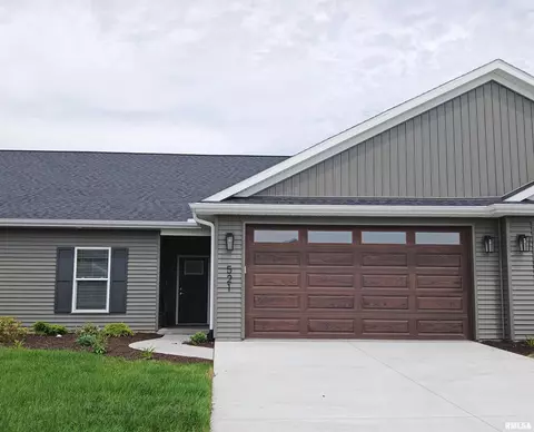 521 N 3rd Ave, Eldridge, IA 52748