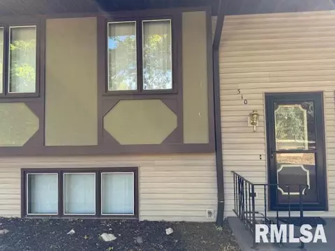 310 22nd Ave, Camanche, IA 52730