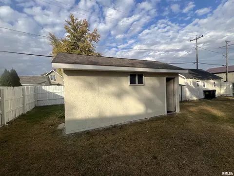 1231 16th Ave, Fulton, IL 61252 photo 19