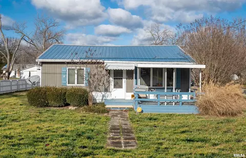 2202 Roblee Ave, Murphysboro, IL 62966