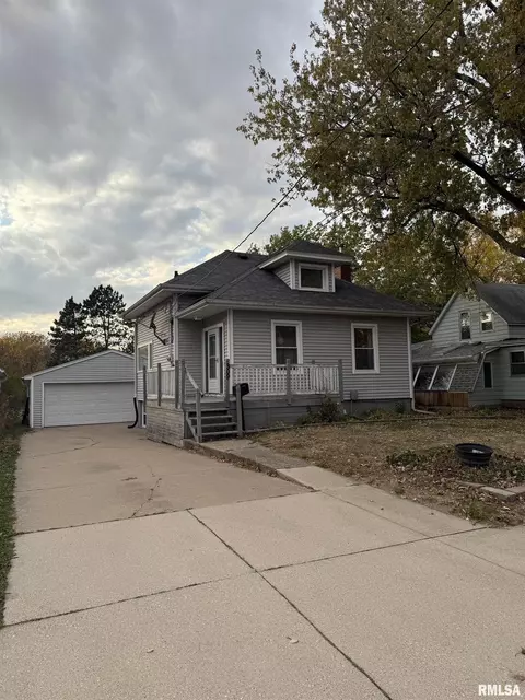 309 S Stewart St, Geneseo, IL 61254