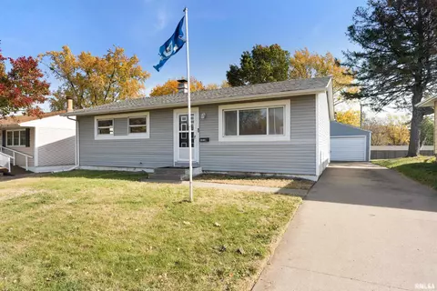 2801 N Lincoln Ave, Davenport, IA 52804