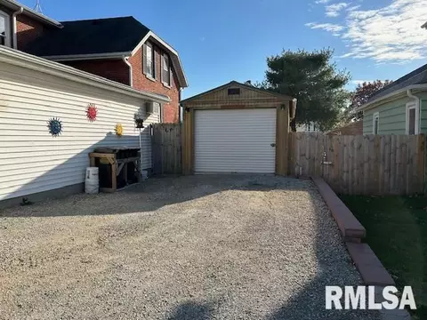 507 E Lincolnway Rd, Morrison, IL 61270 photo 3