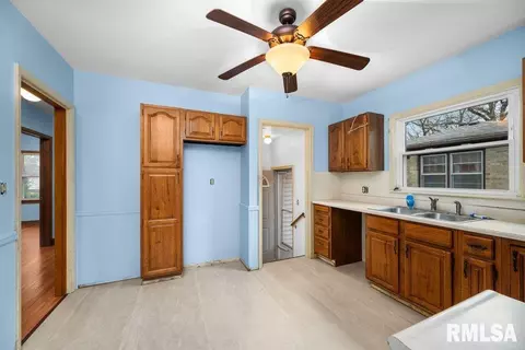 2320 15th Ave, Moline, IL 61265 photo 9