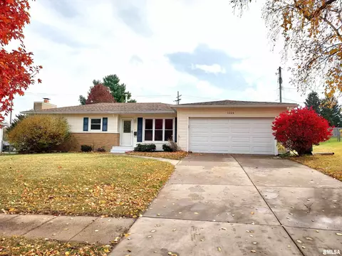 1309 Hilltop Dr, Milan, IL 61264
