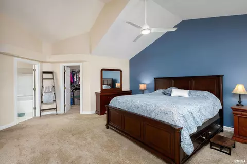 200 Golfview Dr, Eldridge, IA 52748 photo 19