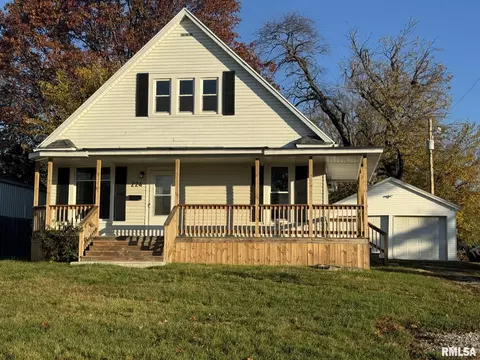 224 E Mcclure St, Kewanee, IL 61443
