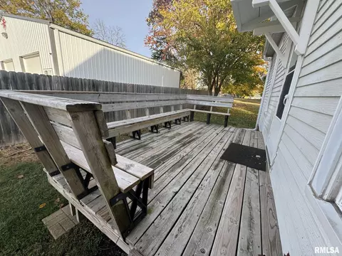 224 E Mcclure St, Kewanee, IL 61443 photo 18