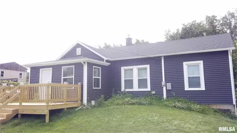 220 Franklin St, Princeton, IA 52768