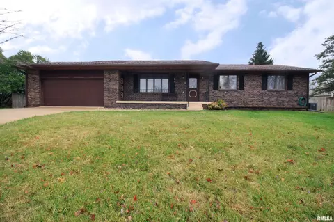 11521 47th St, Milan, IL 61264