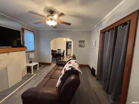 4301 17th Ave, Moline, IL 61265 photo 8