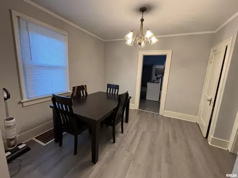 4301 17th Ave, Moline, IL 61265 photo 9