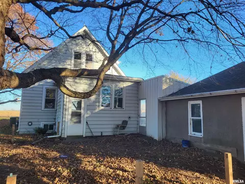 562 N County Road 850, Sutter, IL 62373 photo 17