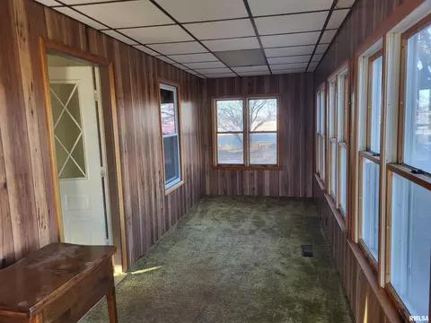 562 N County Road 850, Sutter, IL 62373 photo 14
