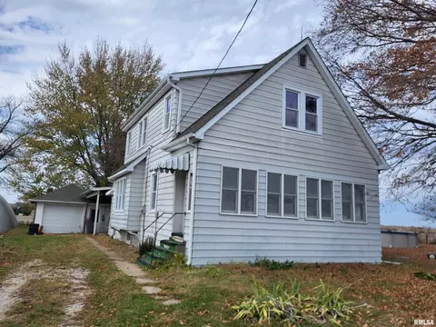 562 N County Road 850, Sutter, IL 62373