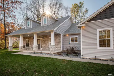 4885 Andrew Rd, Marion, IL 62959 photo 2