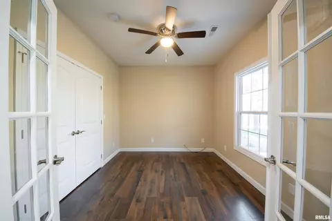 4885 Andrew Rd, Marion, IL 62959 photo 5
