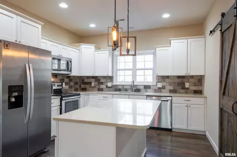 4885 Andrew Rd, Marion, IL 62959 photo 13