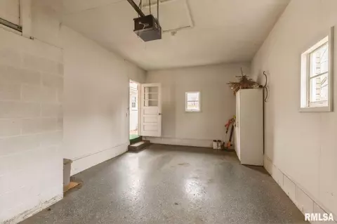 115 E 8th Ave, Colona, IL 61241 photo 16