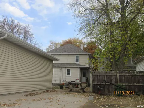 1909 1911 3rd St, Moline, IL 61265 photo 2