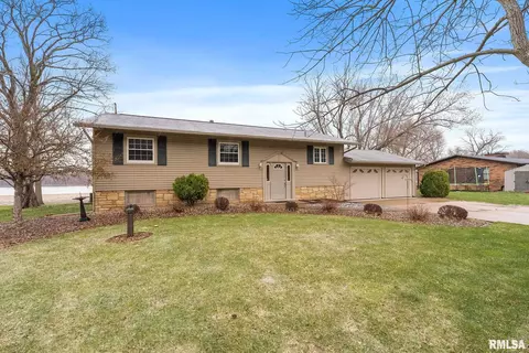 14029 W 78th Ave, Taylor Ridge, IL 61284