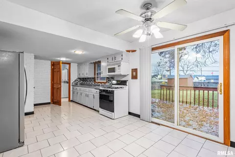 3726 15th Street D, Moline, IL 61265 photo 7