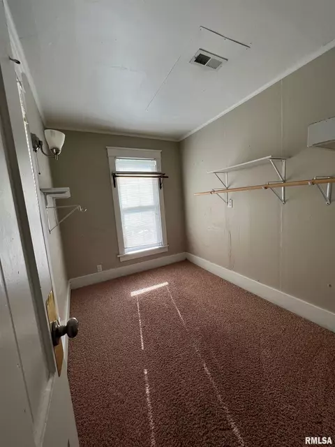 1502 17th St, Moline, IL 61265 photo 3