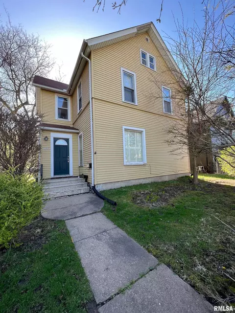 1502 17th St, Moline, IL 61265
