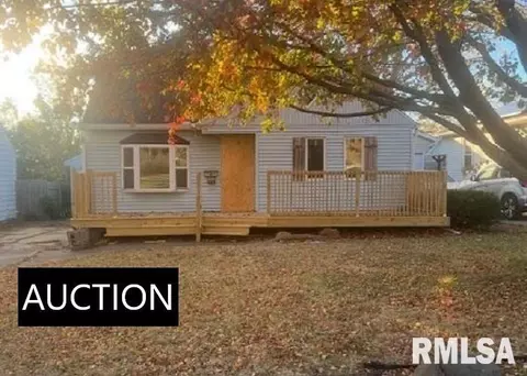 4223 N Gate Ridge Rd, Peoria, IL 61614