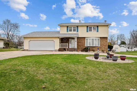 23421 96th Ave, Port Byron, IL 61275