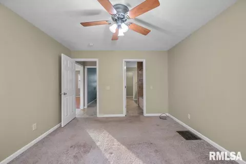 2309 15th St, Moline, IL 61265 photo 20