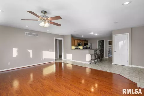 2309 15th St, Moline, IL 61265 photo 15