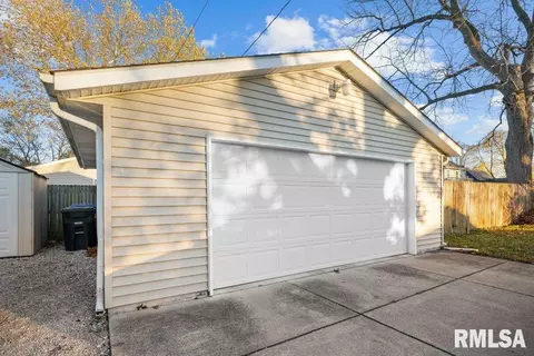 2309 15th St, Moline, IL 61265 photo 30