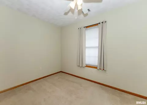 1909 13th St, Silvis, IL 61282 photo 19