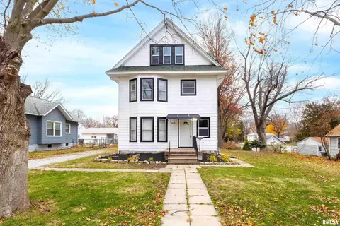 1625 21st Ave, Rock Island, IL 61201