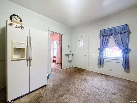 734 18th Avenue A, Moline, IL 61265 photo 3