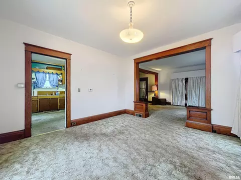 734 18th Avenue A, Moline, IL 61265 photo 8