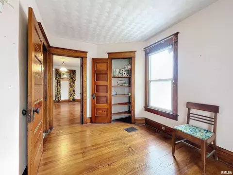 734 18th Avenue A, Moline, IL 61265 photo 29