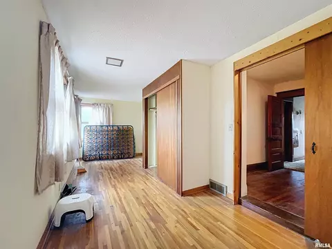 734 18th Avenue A, Moline, IL 61265 photo 35