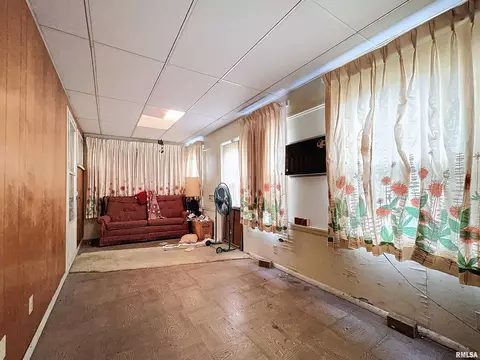 734 18th Avenue A, Moline, IL 61265 photo 19